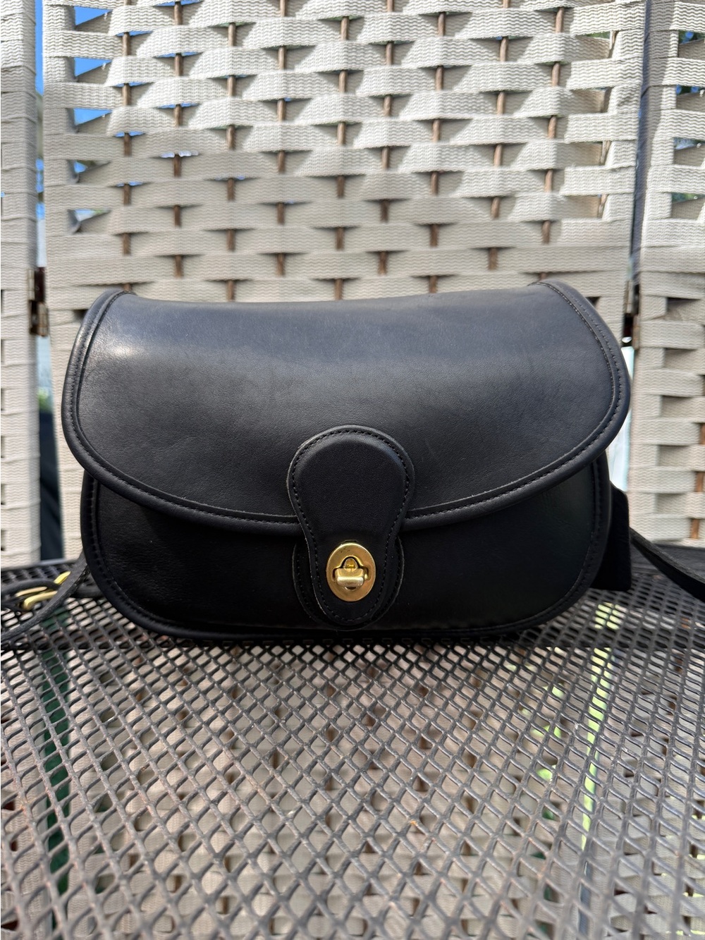 Vintage Coach Prairie black Glove-Tanned Leather Shoulder Bag - 9954